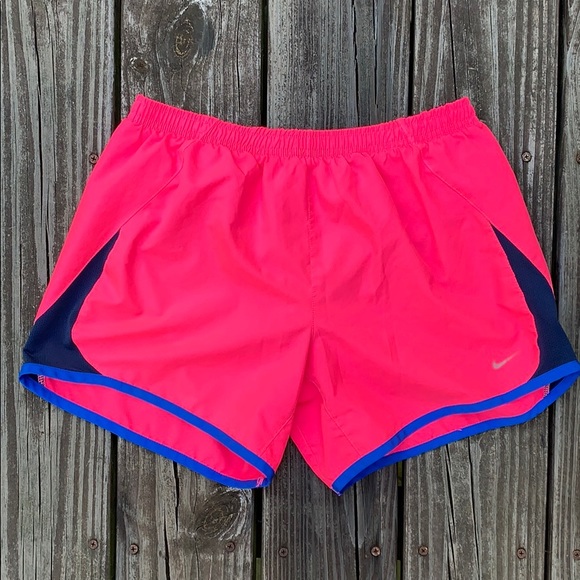 Nike Other - NIKE Girl's Pink 5K Tempo Running Shorts XL